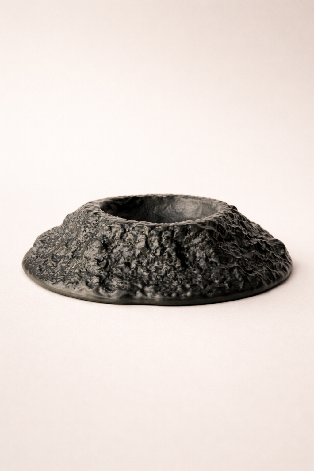 Matte Black Crater Art Plate (Set of 1)